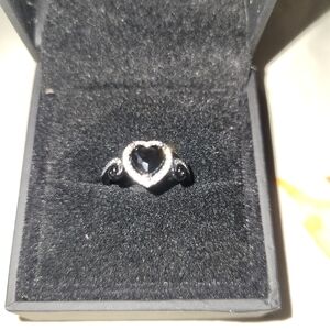 Jeulia Black Heart Cut Sterling Silver Engagement Ring Halo Anniversary Sz 5.5
